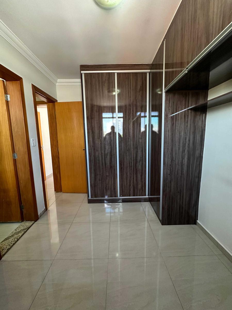 Cobertura, Parque Turistas, 5 Quartos, 2 Vagas, 1 Suíte
