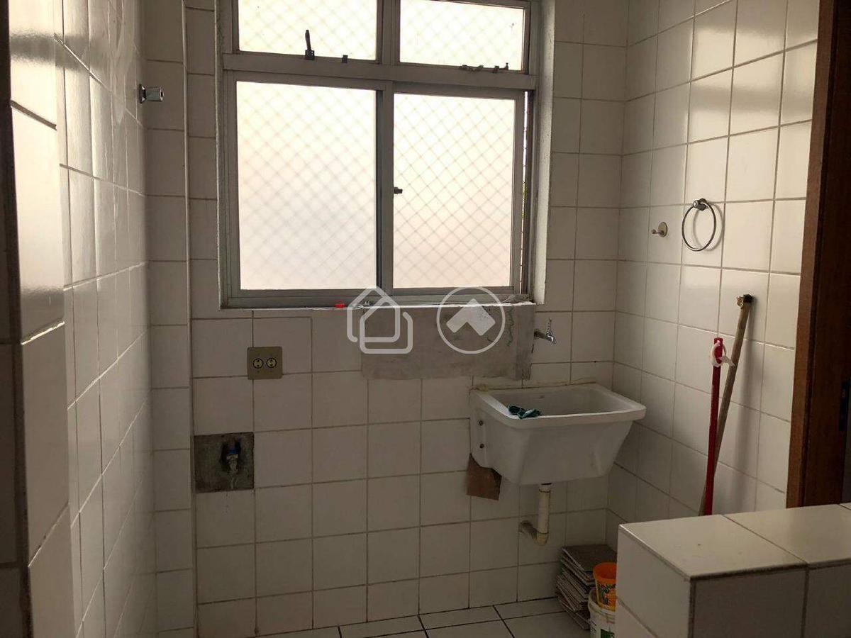 Apartamento, Estoril, 3 Quartos, 1 Vaga, 1 Suíte