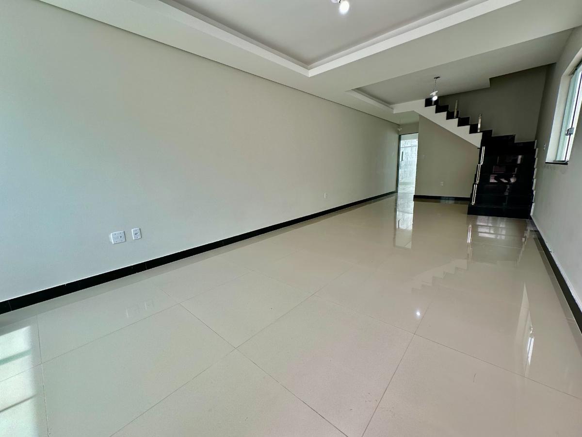 Casa, Planalto, 3 Quartos, 2 Vagas, 1 Suíte