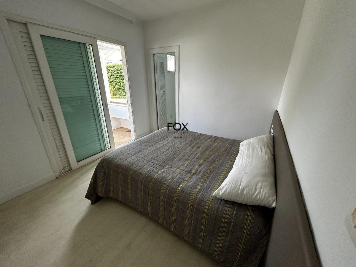 Casa, Estoril, 4 Quartos, 6 Vagas, 1 Suíte