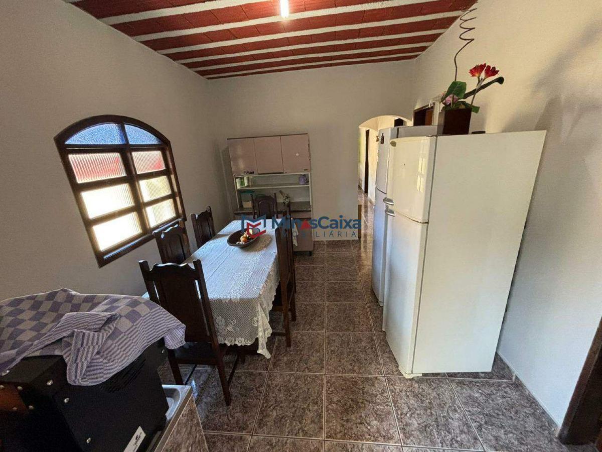Casa, Bromélias, 4 Quartos, 2 Vagas, 1 Suíte
