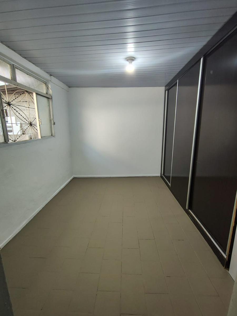 Casa, Jardim Montanhês, 1 Quarto, 0 Vaga
