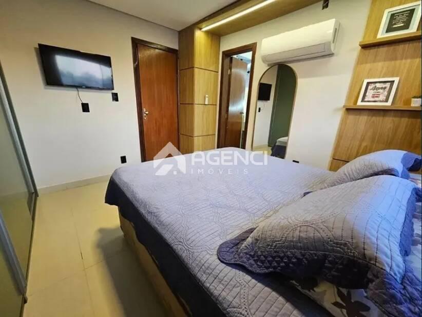 Casa, Cabral, 3 Quartos, 0 Vaga, 1 Suíte