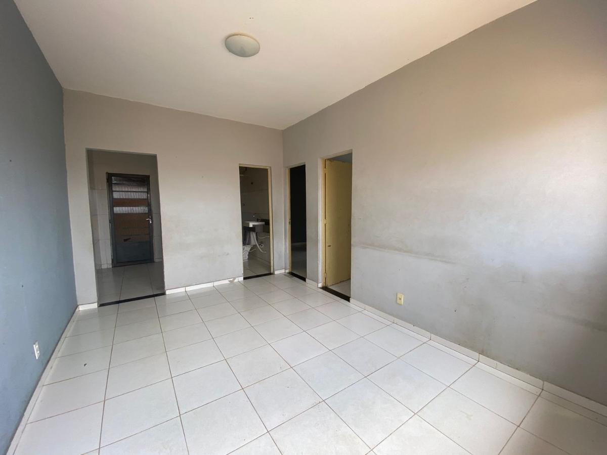Casa, Floresta Encantada, 2 Quartos, 4 Vagas