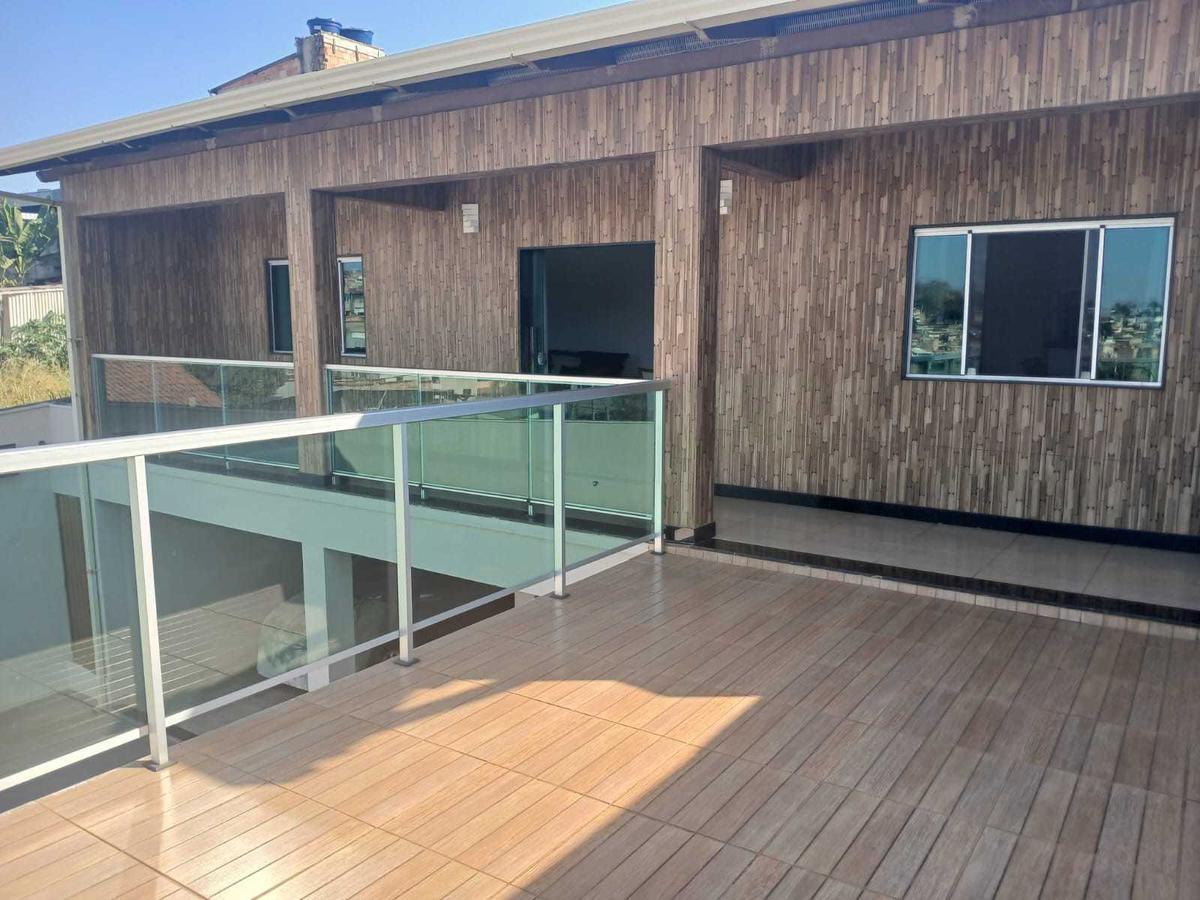 Casa, Jardim Guanabara, 3 Quartos, 10 Vagas, 1 Suíte