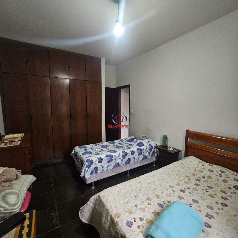 Casa, Ouro Preto, 4 Quartos, 5 Vagas, 1 Suíte