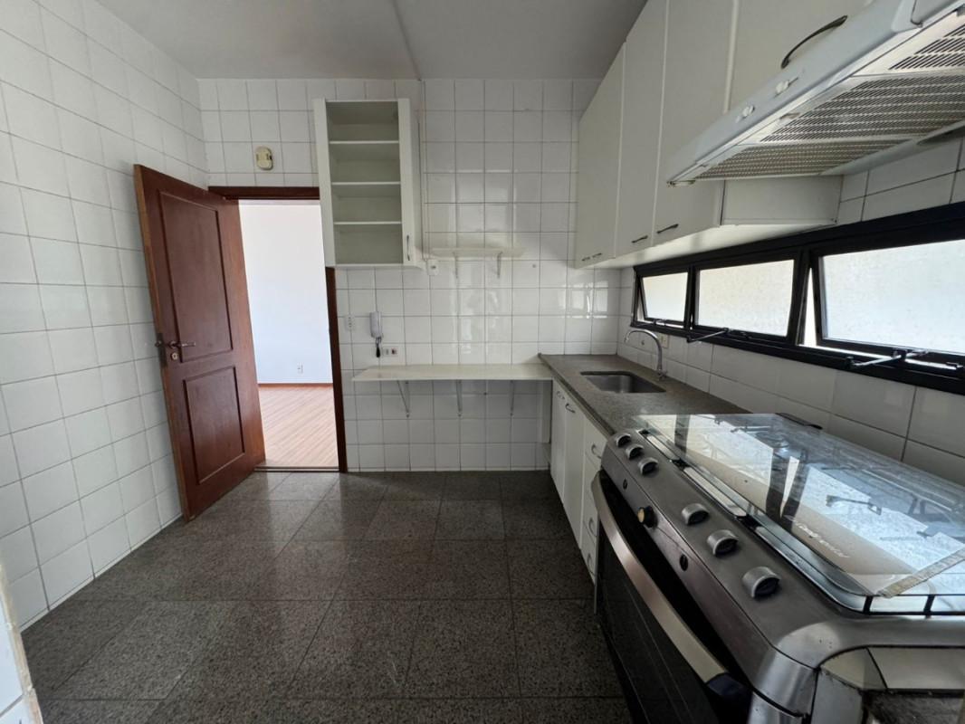 Apartamento, Serra, 4 Quartos, 2 Vagas, 1 Suíte