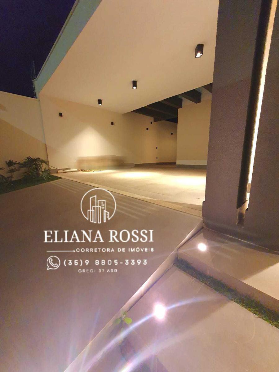 Casa, Vila Paiva, 3 Quartos, 4 Vagas, 3 Suítes