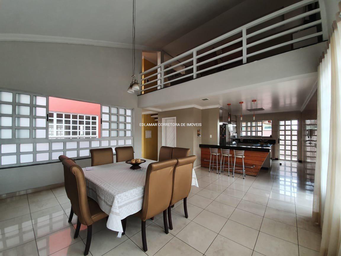 Casa, Jardim Riacho das Pedras, 4 Quartos, 6 Vagas, 3 Suítes