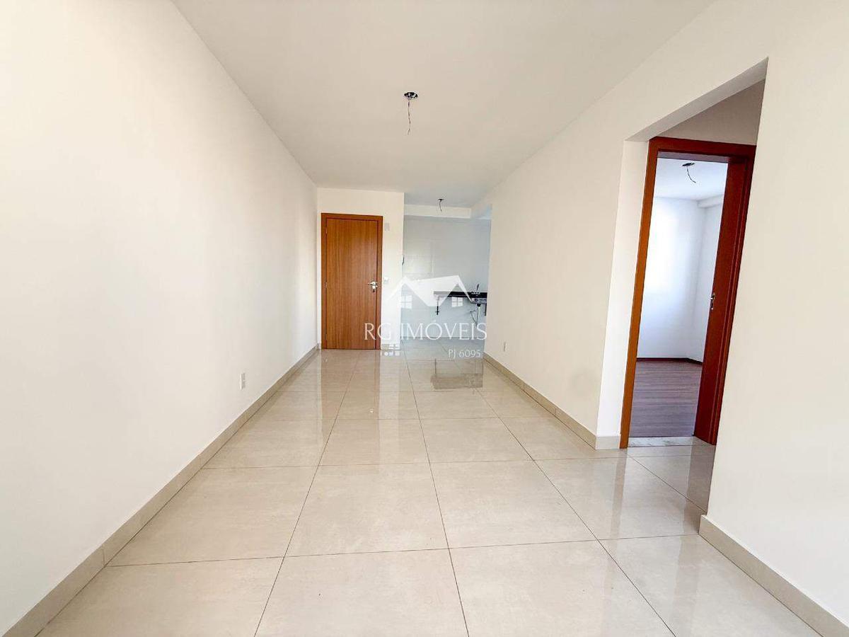 Apartamento, Miramar (barreiro), 2 Quartos, 1 Vaga, 1 Suíte