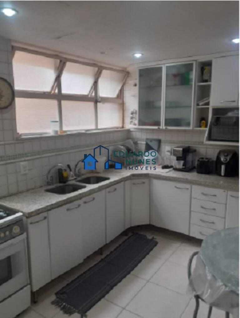 Apartamento, Santo Agostinho, 4 Quartos, 2 Vagas, 1 Suíte