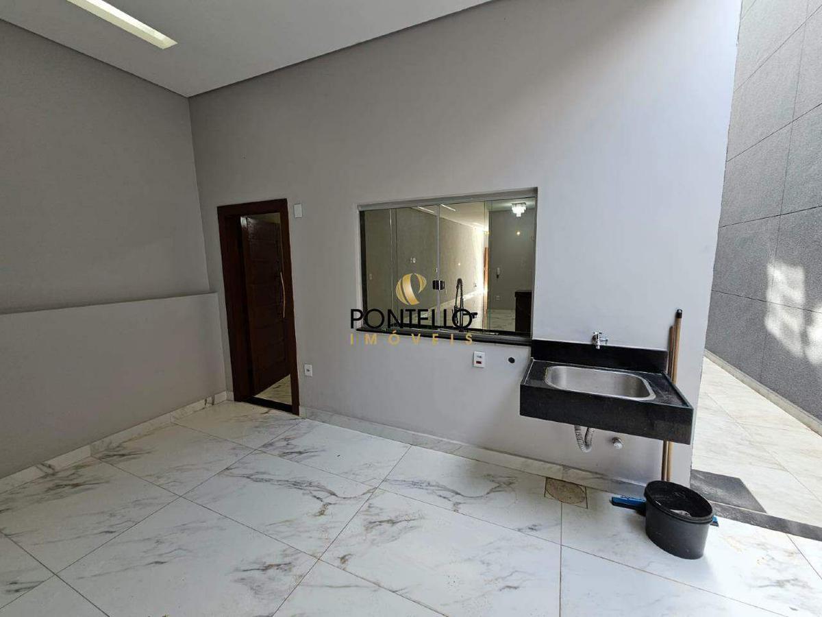 Casa, Nossa Senhora das Graças, 3 Quartos, 2 Vagas, 1 Suíte