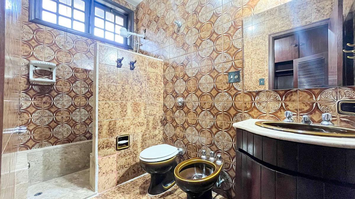 Casa, São Luiz (pampulha), 6 Quartos, 10 Vagas, 3 Suítes