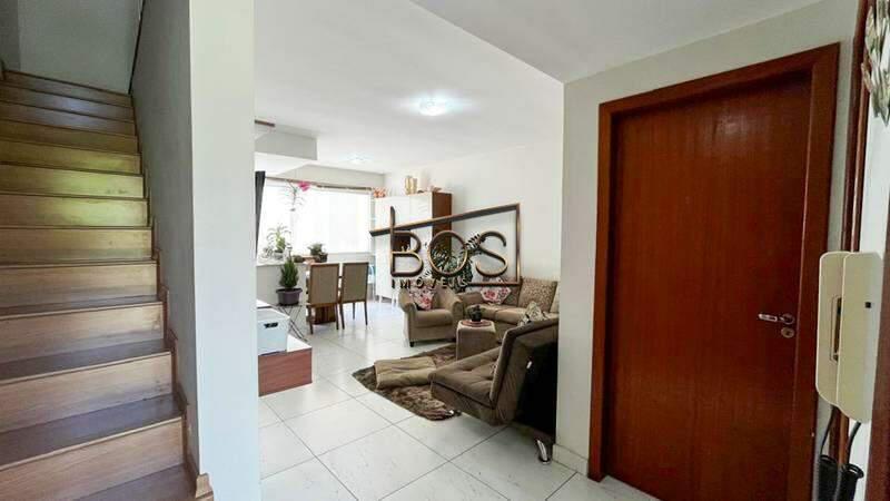 Casa, Santa Efigênia, 3 Quartos, 2 Vagas, 2 Suítes