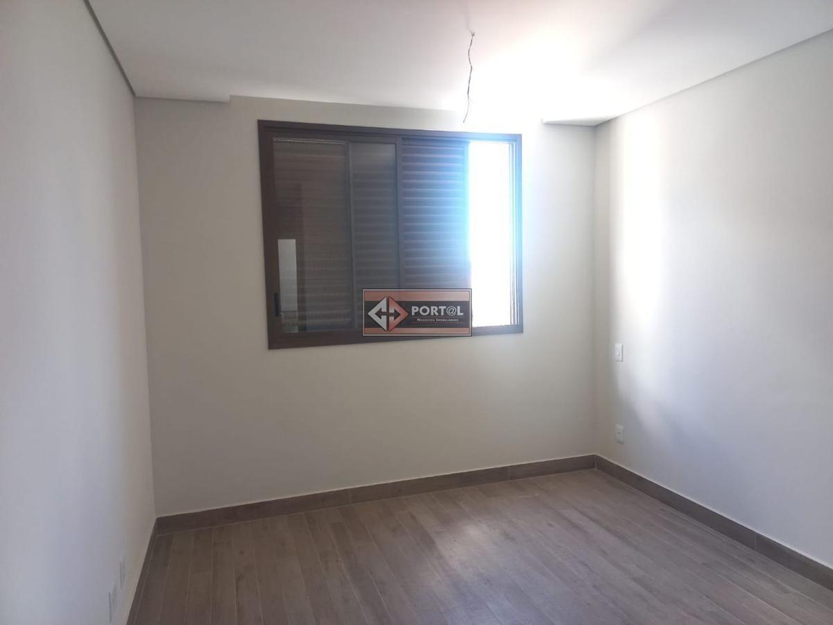 Cobertura, Itapoã, 3 Quartos, 3 Vagas, 3 Suítes