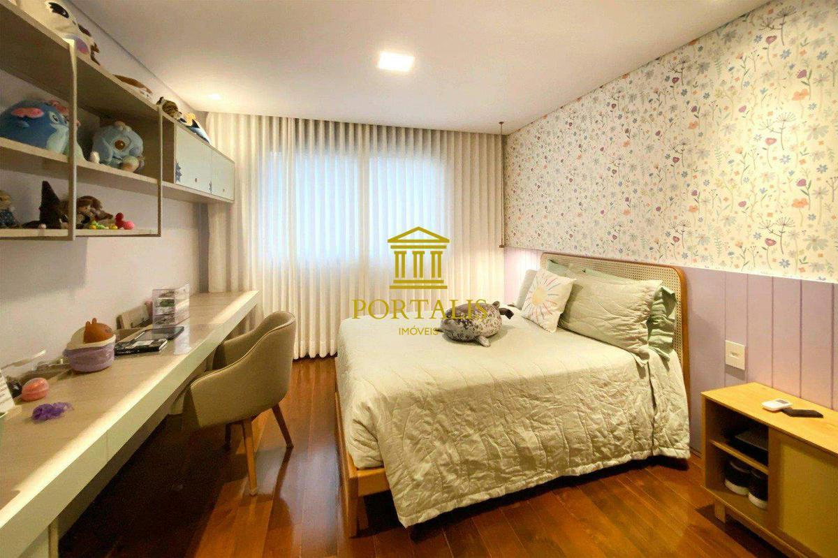 Casa, Prado, 5 Quartos, 2 Vagas, 4 Suítes
