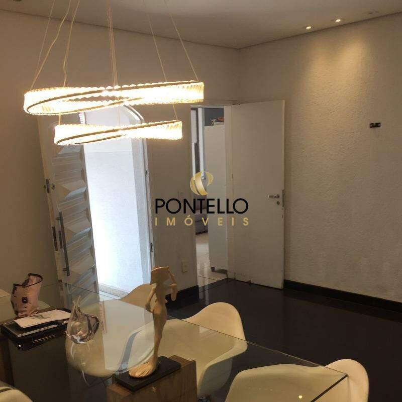 Casa, Planalto, 4 Quartos, 4 Vagas, 2 Suítes