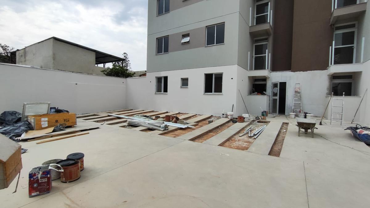 Apartamento, Santa Terezinha, 2 Quartos, 1 Vaga