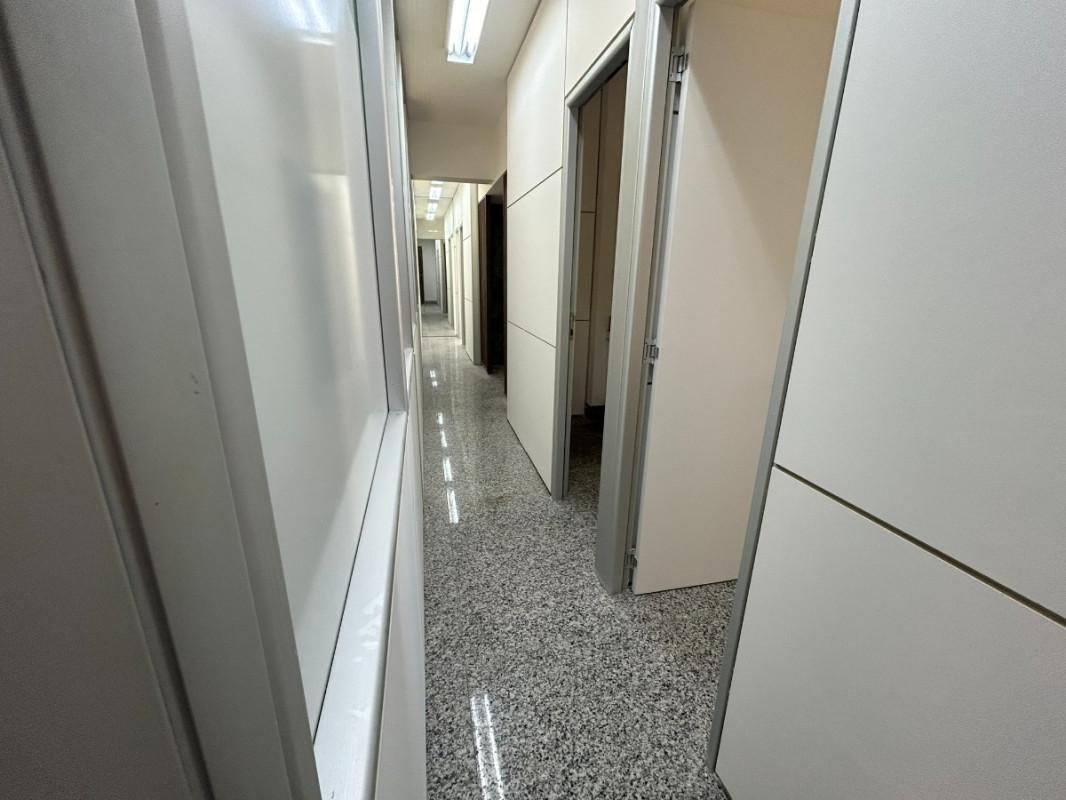 Sala, Savassi, 0 Quarto, 2 Vagas