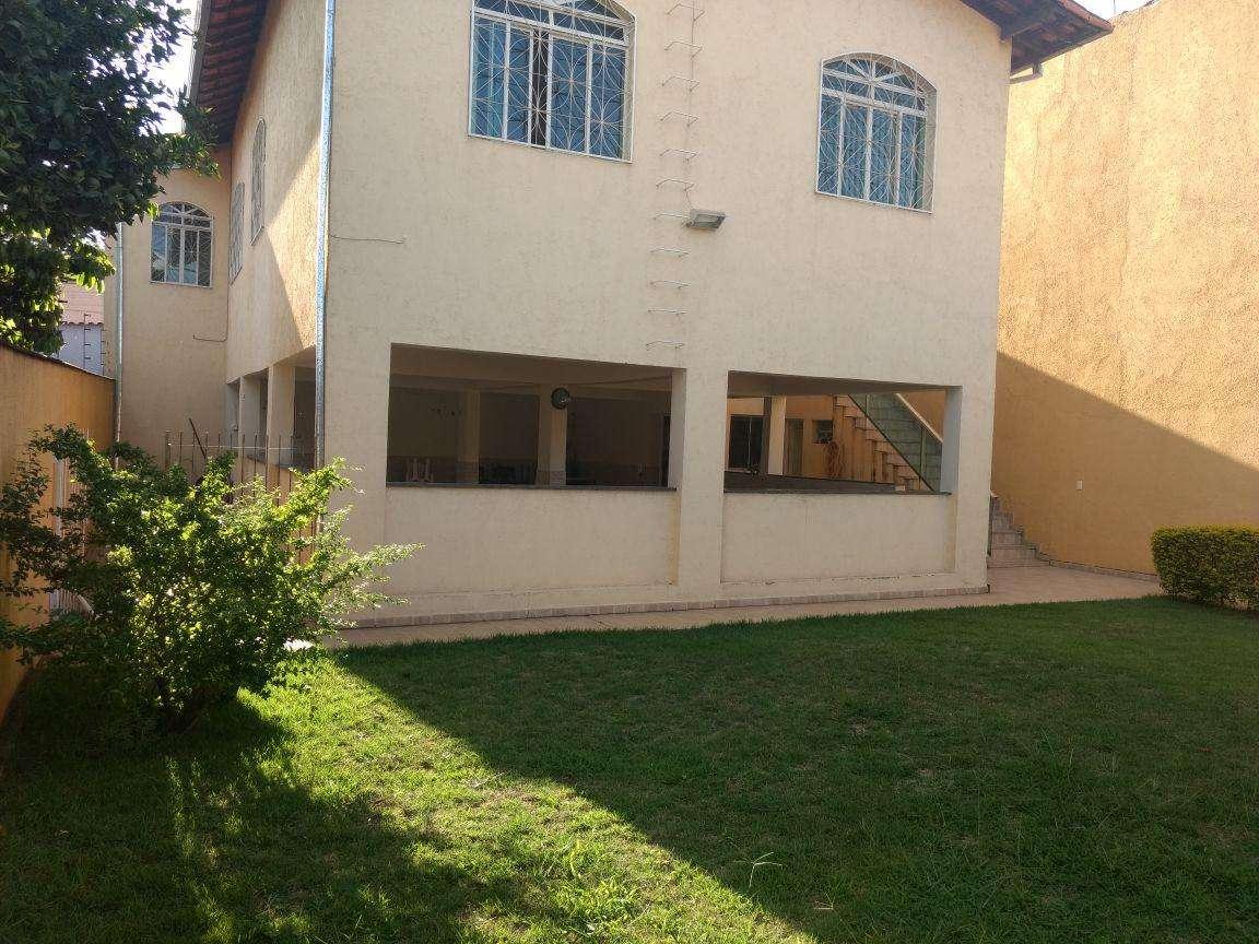 Casa, Jardim Leblon, 5 Quartos, 3 Vagas, 1 Suíte