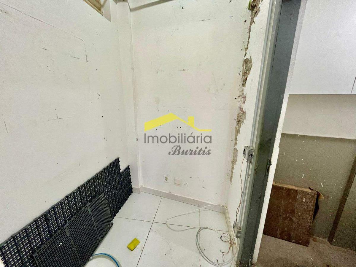 Loja, Buritis, 2 Vagas