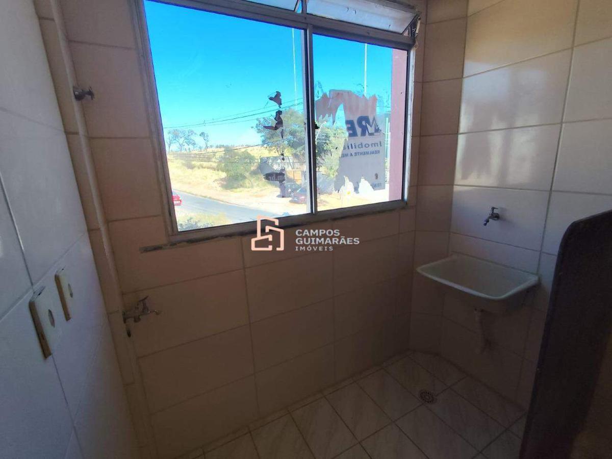 Apartamento, Solar do Barreiro, 2 Quartos, 1 Vaga