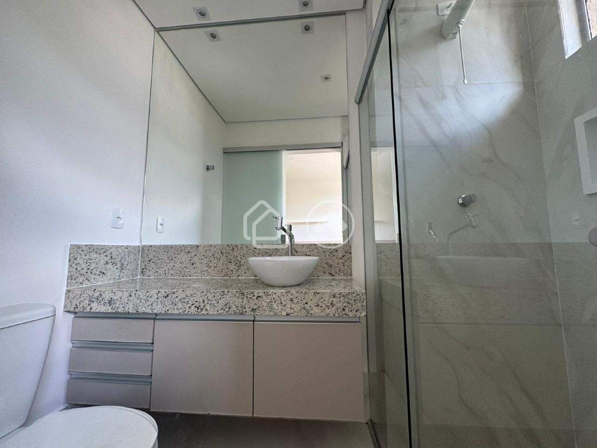 Apartamento, Estoril, 1 Quarto, 1 Vaga, 1 Suíte