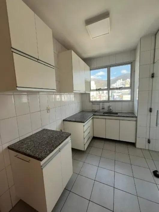 Apartamento, Estoril, 3 Quartos, 2 Vagas, 1 Suíte