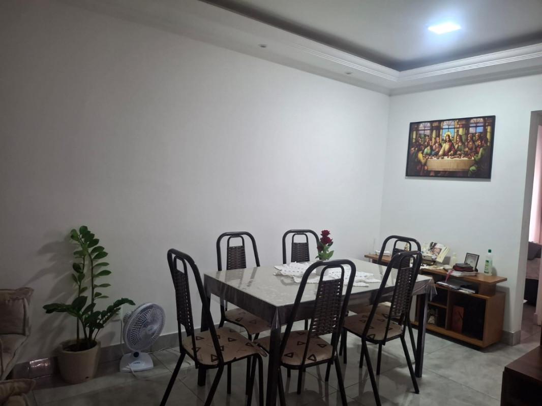 Apartamento, Castelo, 2 Quartos, 1 Vaga