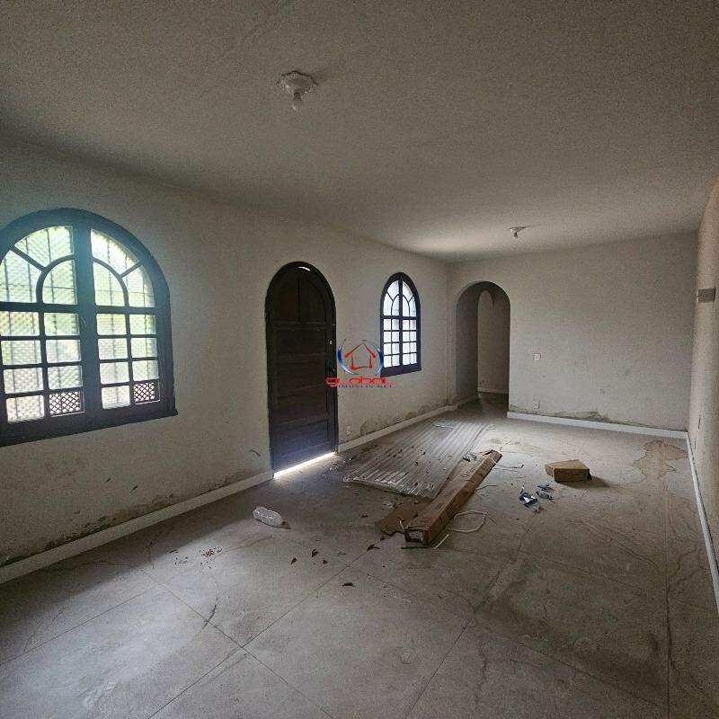 Casa, Ouro Preto, 4 Quartos, 2 Vagas, 1 Suíte