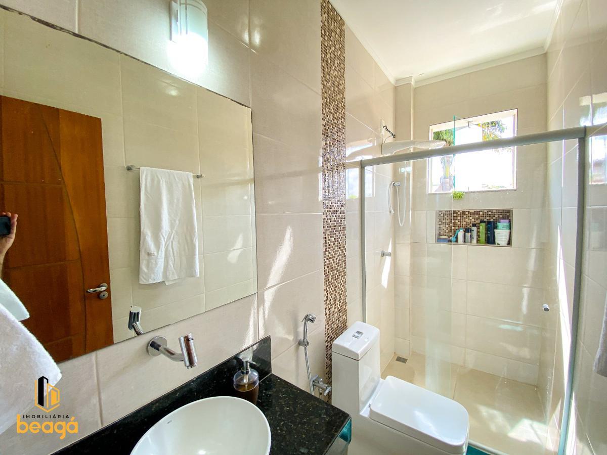 Casa, Trevo, 4 Quartos, 4 Vagas, 1 Suíte