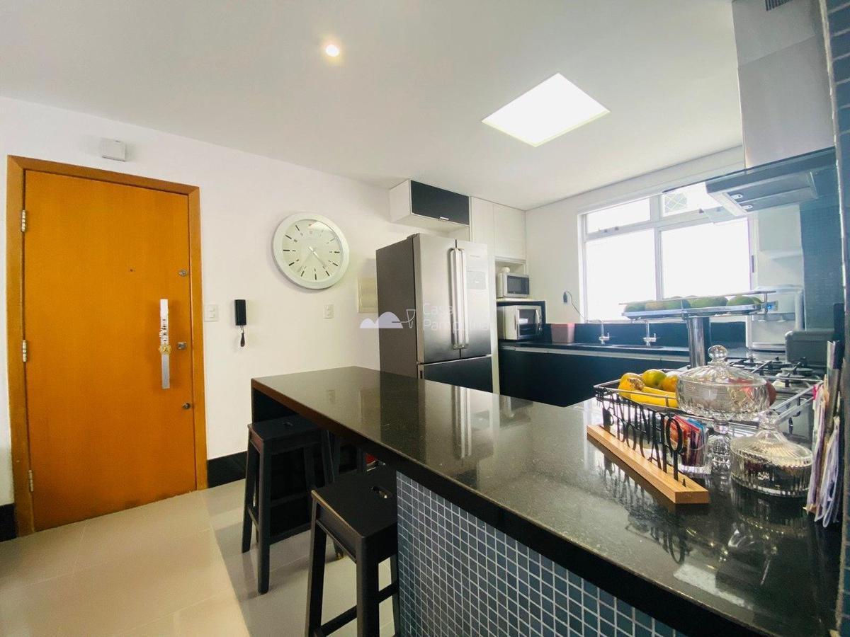 Apartamento, Liberdade, 5 Quartos, 3 Vagas, 3 Suítes