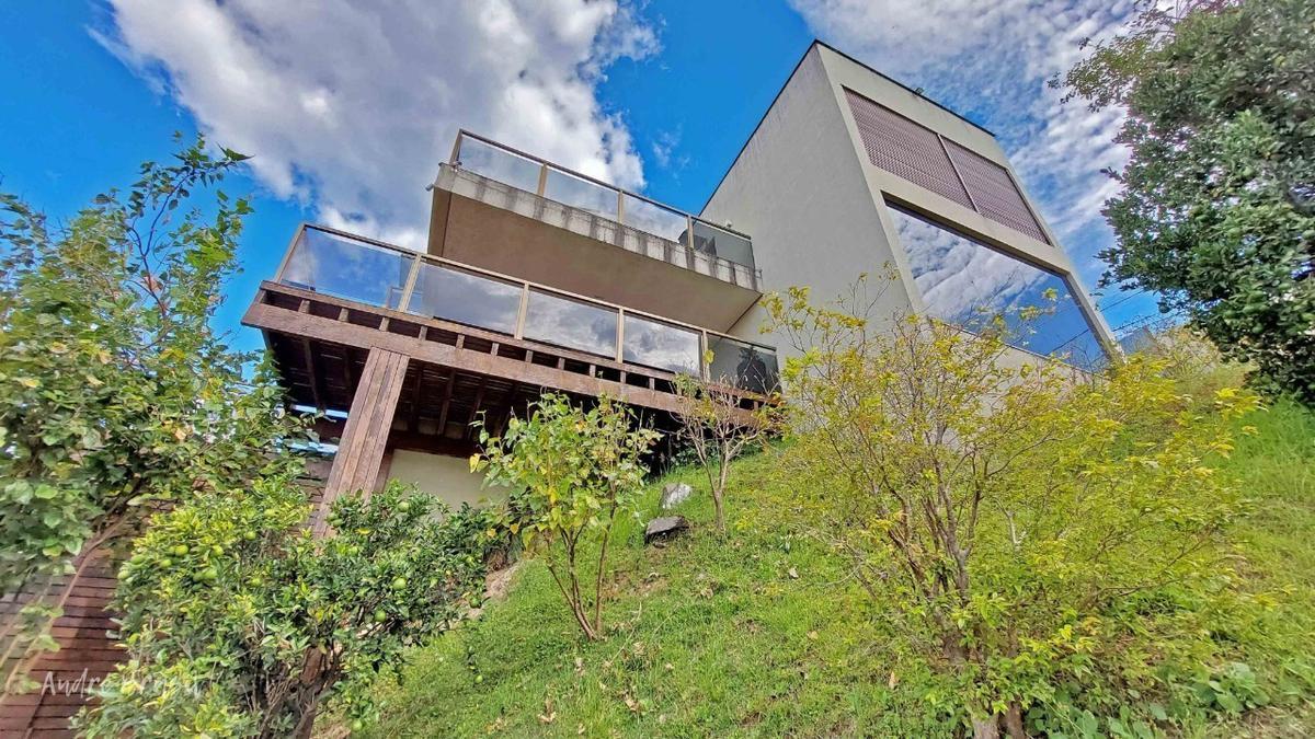 Casa, Comiteco, 4 Quartos, 3 Vagas, 4 Suítes
