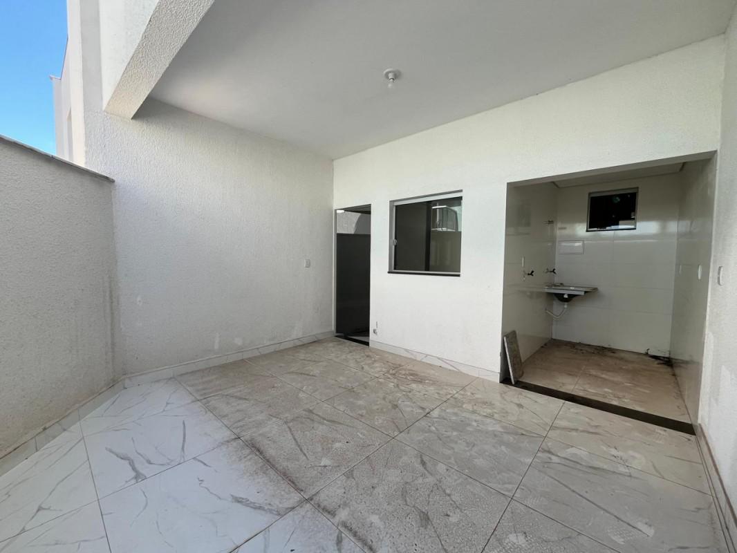 Casa, Masterville, 3 Quartos, 2 Vagas, 1 Suíte