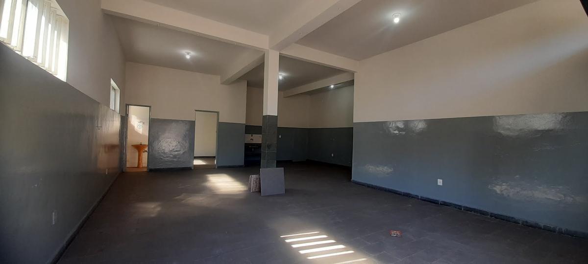 Andar, São José, 0 Quarto, 0 Vaga