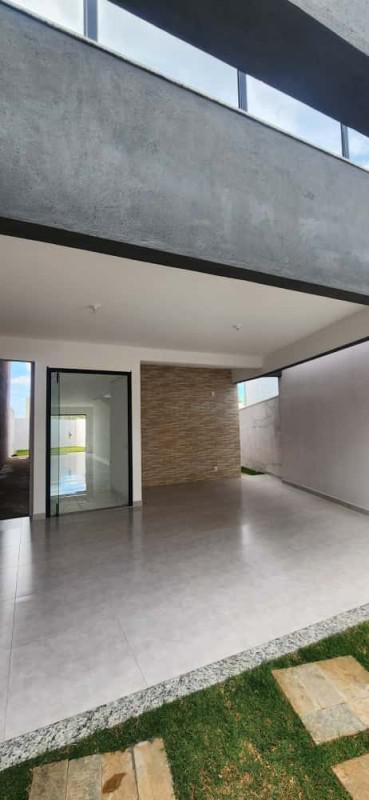 Casa, Lundcea, 4 Quartos, 2 Vagas, 1 Suíte