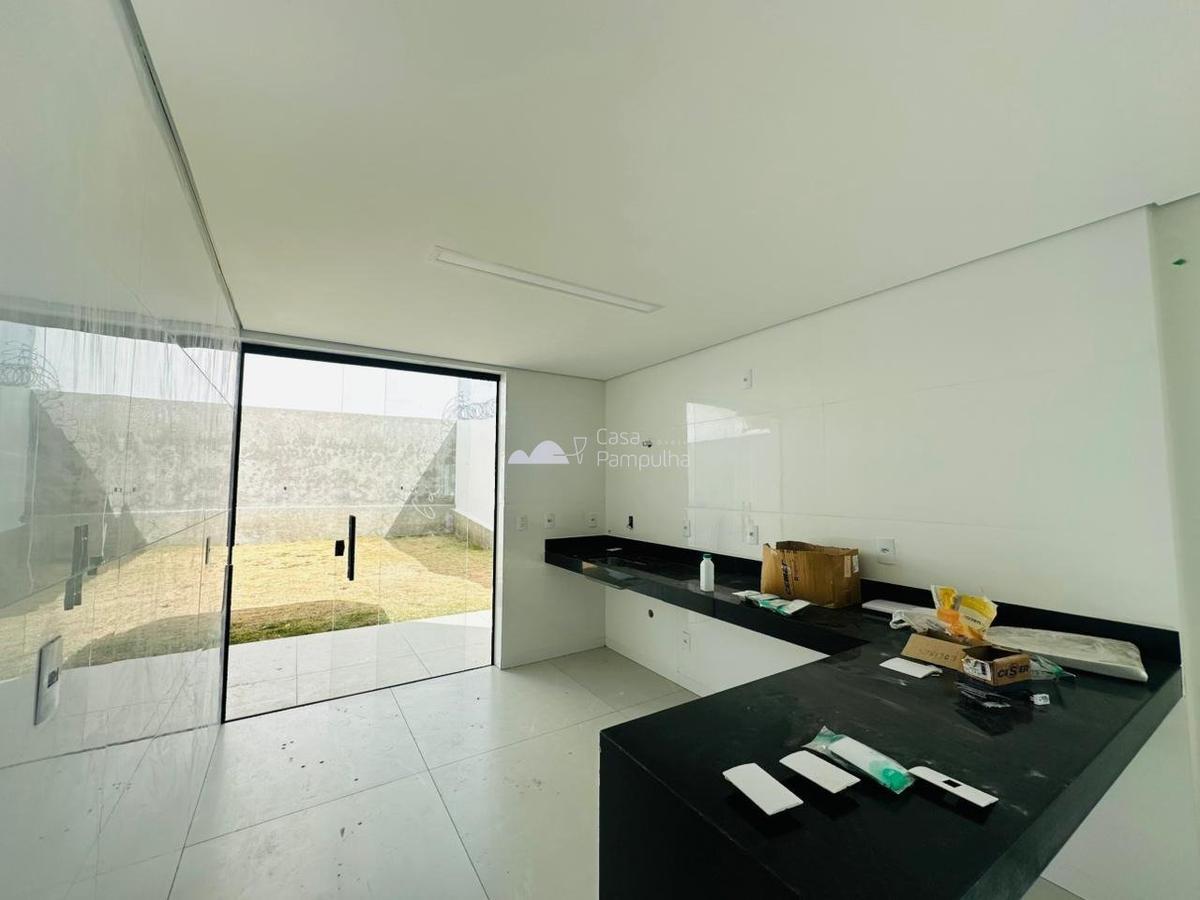 Casa, Planalto, 3 Quartos, 2 Vagas, 3 Suítes