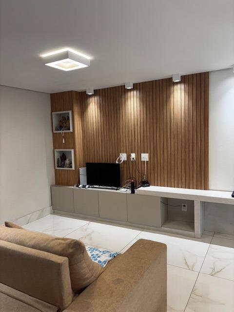 Apartamento, Sagrada Família, 3 Quartos, 2 Vagas, 1 Suíte