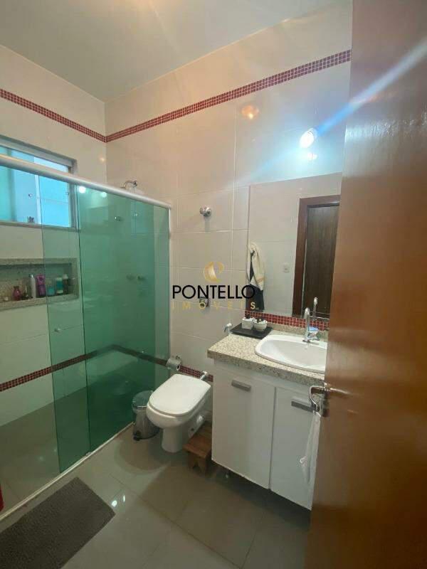 Casa, New York, 3 Quartos, 2 Vagas, 1 Suíte