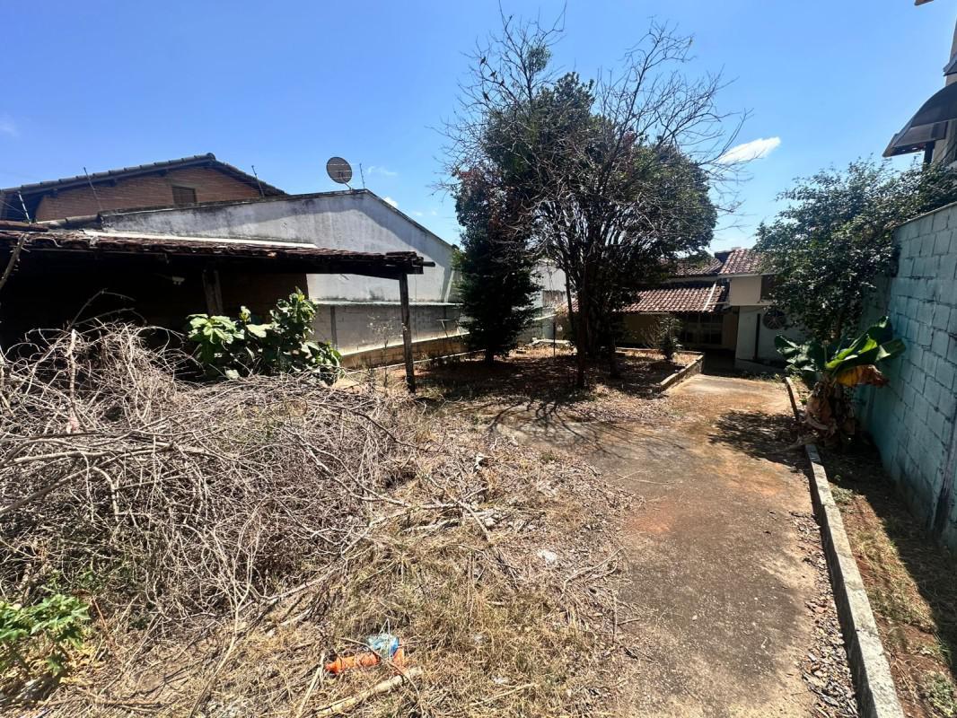 Lote, Parque Recreio, 2 Quartos, 5 Vagas