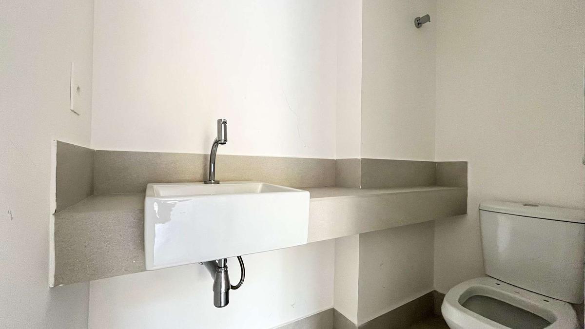 Apartamento, Sagrada Família, 3 Quartos, 2 Vagas, 1 Suíte