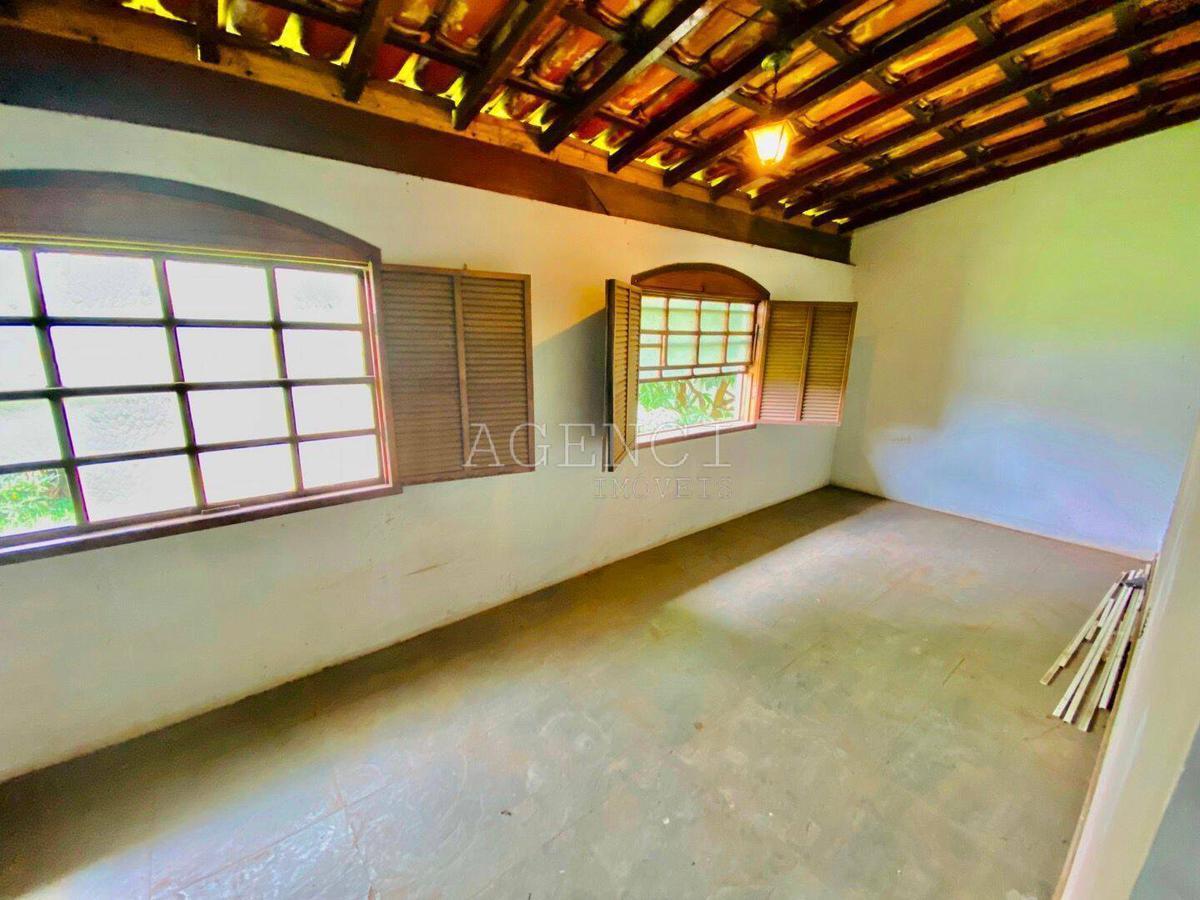 Casa, Bandeirantes (pampulha), 4 Quartos, 0 Vaga, 1 Suíte