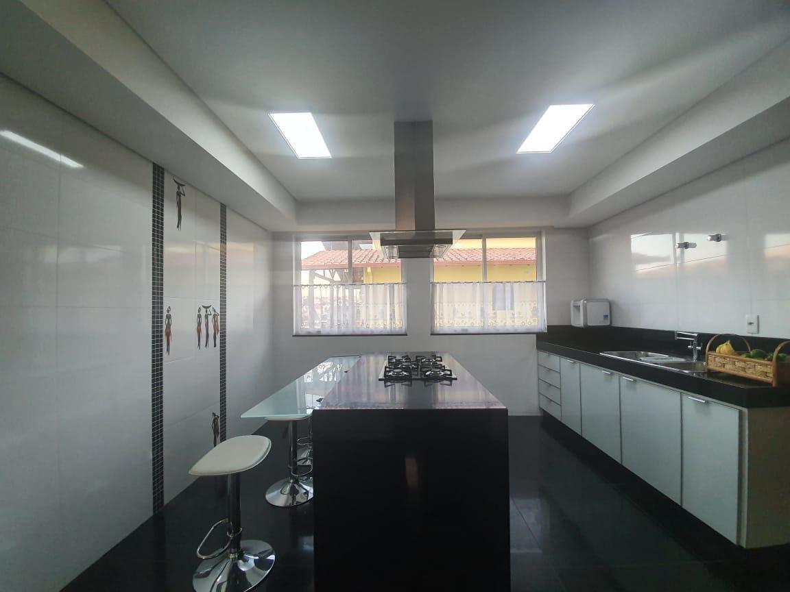 Casa, Jardim Riacho das Pedras, 3 Quartos, 6 Vagas, 2 Suítes