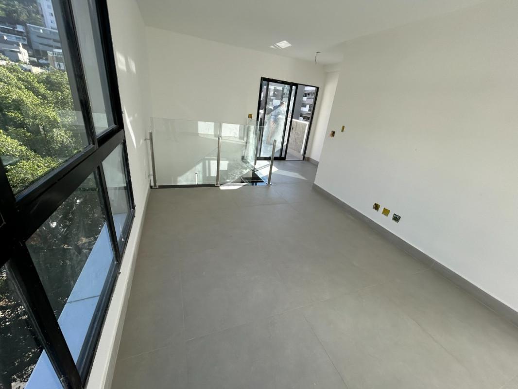Cobertura, Luxemburgo, 3 Quartos, 4 Vagas, 2 Suítes