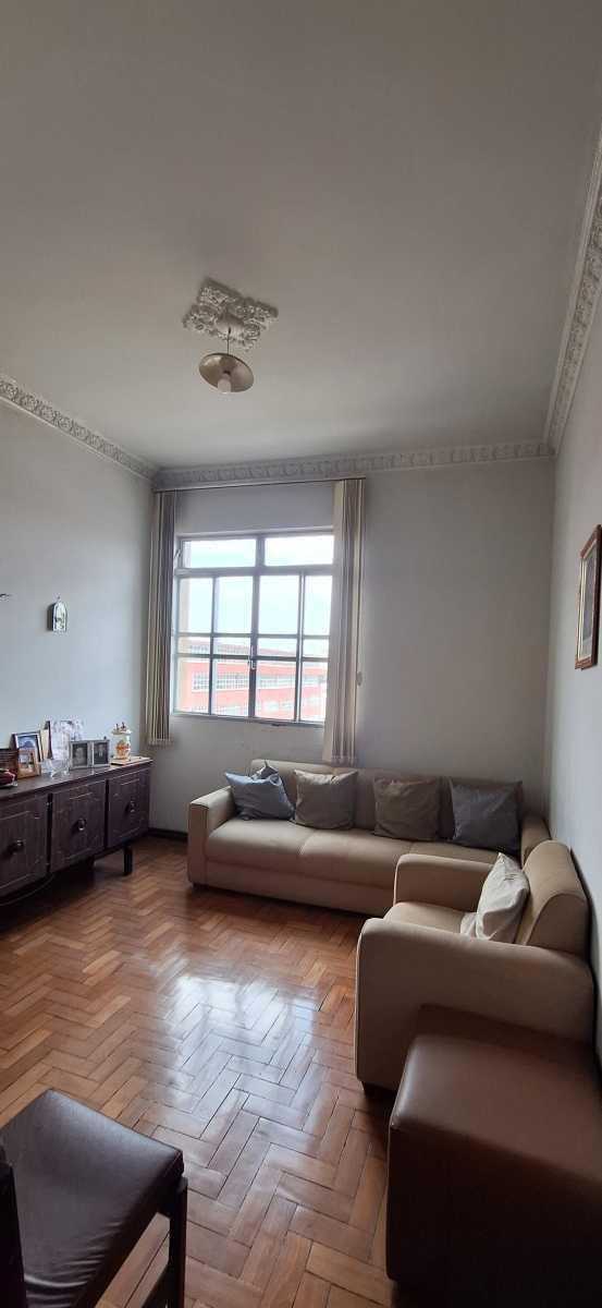 Apartamento, Floresta, 3 Quartos, 0 Vaga