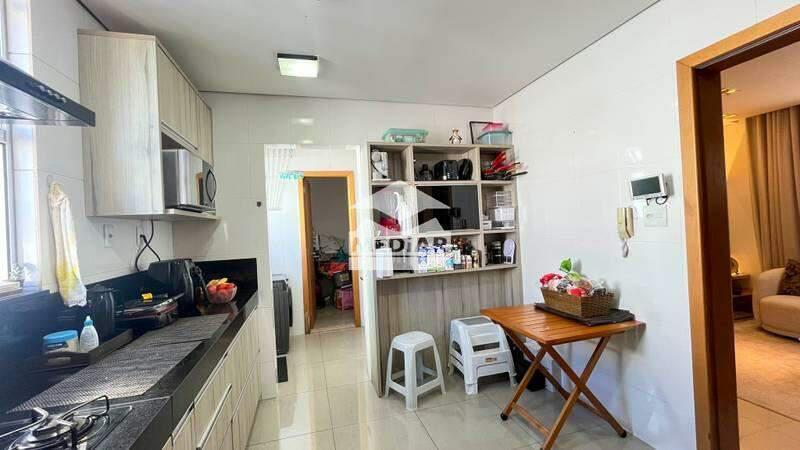 Cobertura, Buritis, 4 Quartos, 4 Vagas, 2 Suítes