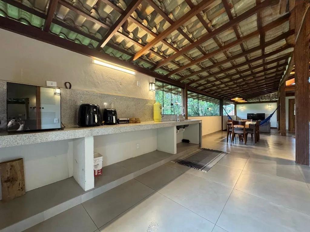 Casa, São Sebastião das Águas Claras, 4 Quartos, 3 Vagas, 1 Suíte