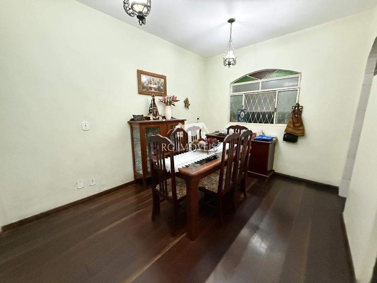 Casa, Araguaia, 4 Quartos, 3 Vagas, 1 Suíte