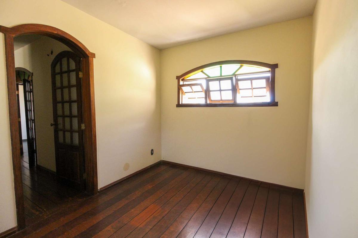 Casa, Itapoã, 3 Quartos, 2 Vagas, 1 Suíte