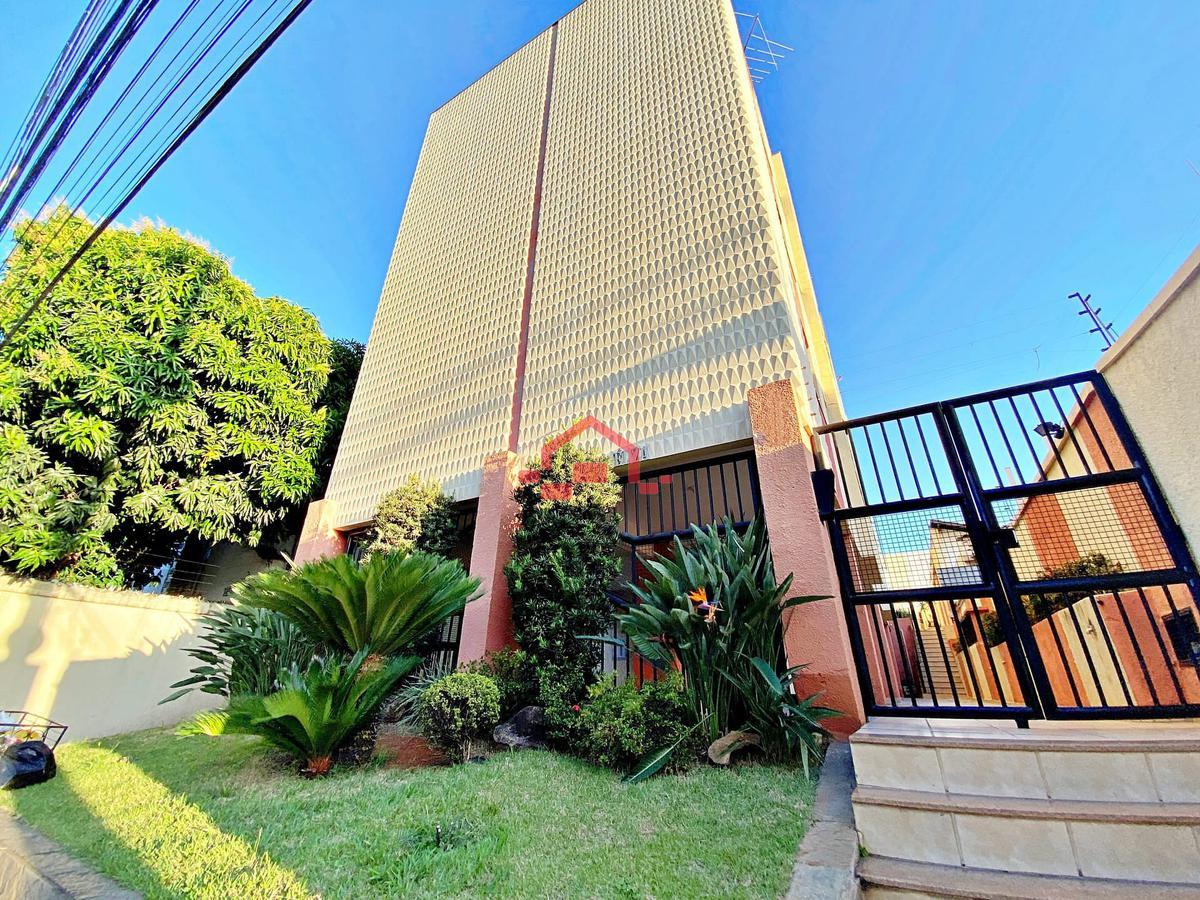 Apartamento, Carlos Prates, 2 Quartos, 1 Vaga